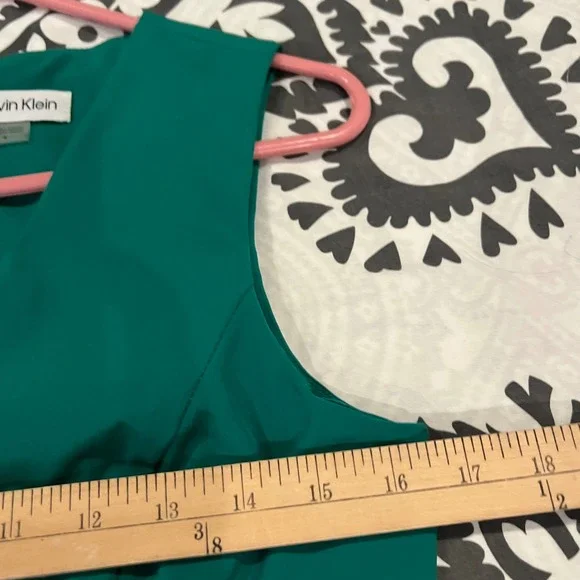 Calvin Klein Women's Green Sleeveless V-Neck Wide Leg Jumpsuit Size 4 Career - Picture 4 of 13